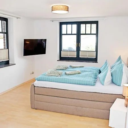 Mit Kamin Am Hafen In S Sandort